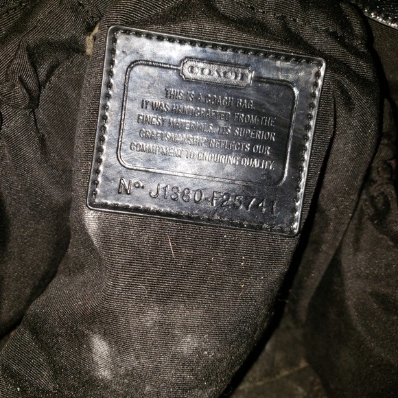 Authentic coach diaper bag - Picture 3 of 4